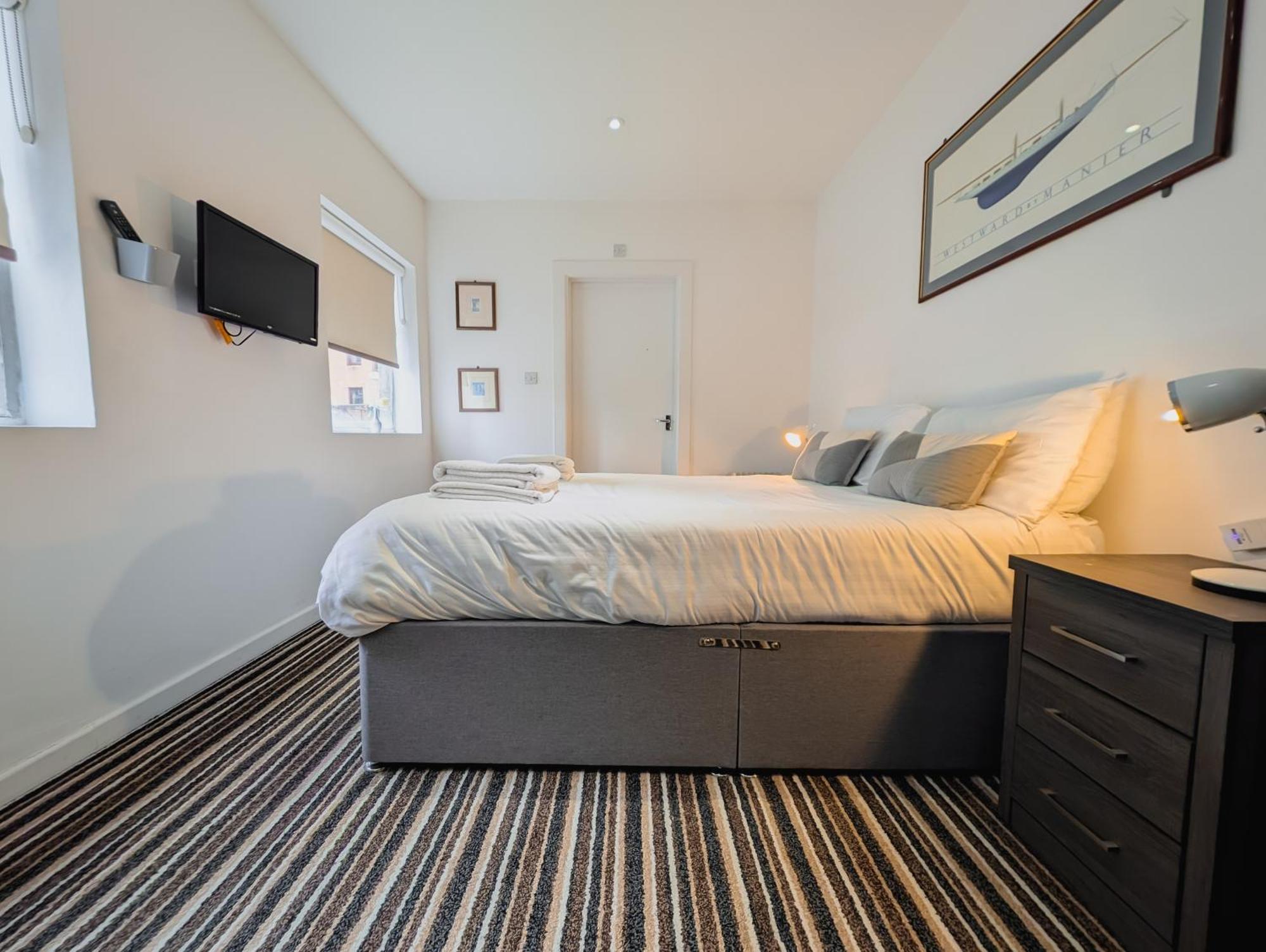 Bay & Harbour Holiday Apartments & Rooms Only Weston-super-Mare Exteriér fotografie